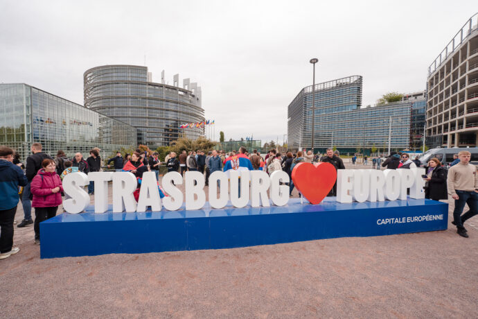 Blog • «La démocratie n’est pas un sport de spectateurs» : l&rsquo;odyssée des étudiants serbes jusqu’à Strasbourg