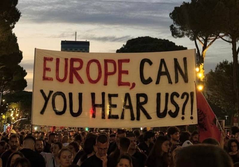 Albanie : dissonances européennes face à la révolution des flamants roses