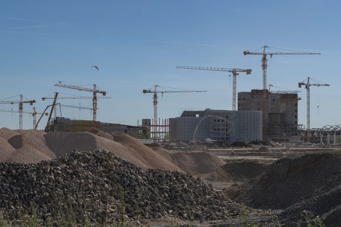 Blog • EXPO 2027 : Dubaï a eu un décret, Milan la mafia, Belgrade a les deux