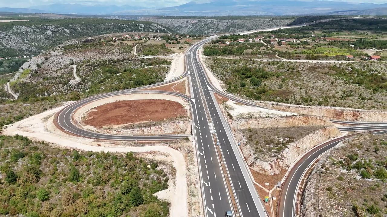 Autoroutes en Bosnie-Herzégovine : deux milliards d&rsquo;euros et chacun son réseau
