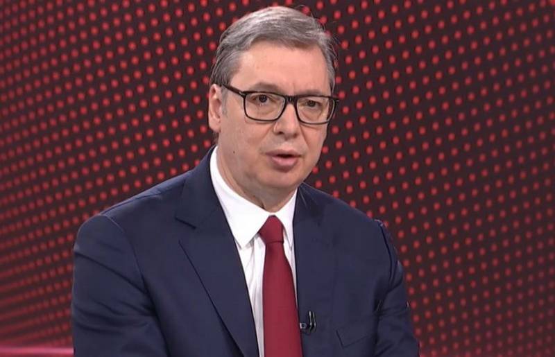 Serbie : Vučić annonce des élections législatives anticipées en octobre
