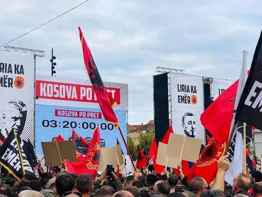 Entre justice et mémoire, le Kosovo est encore sous le choc du verdict de La Haye