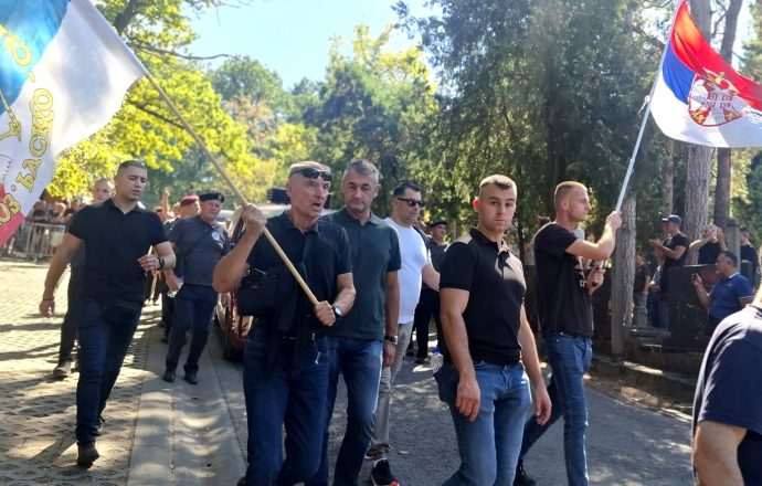 Ratko Mladić a été enterré à Belgrade avec les honneurs de l’armée, de l’Église et de l’État serbe